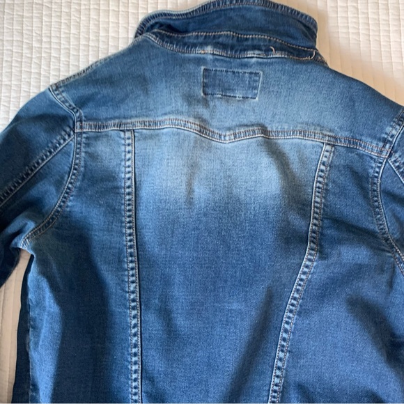 Springfield jean jacket from Spain. Size 4. - Picture 5 of 8